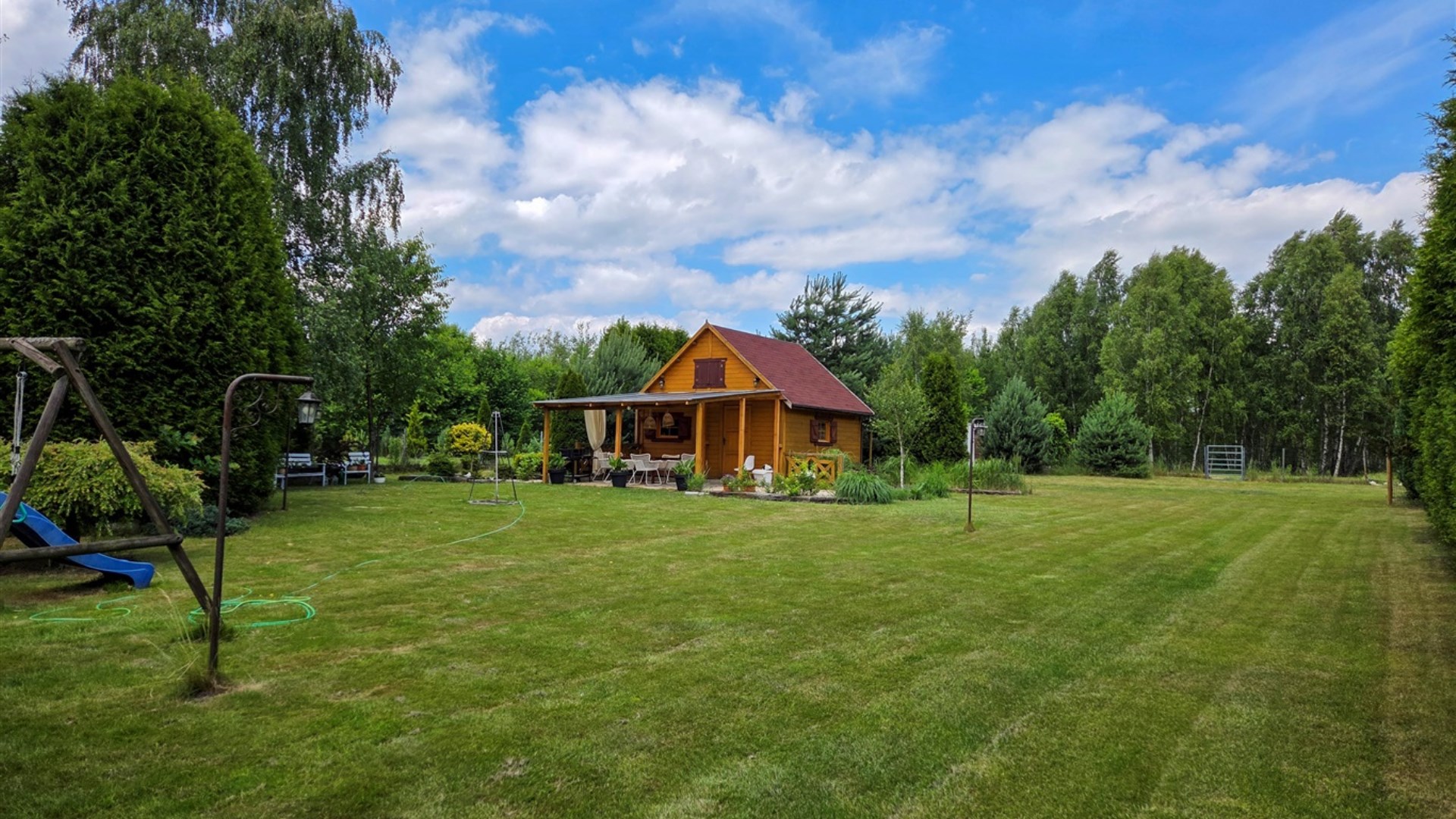 Działka na sprzedaż